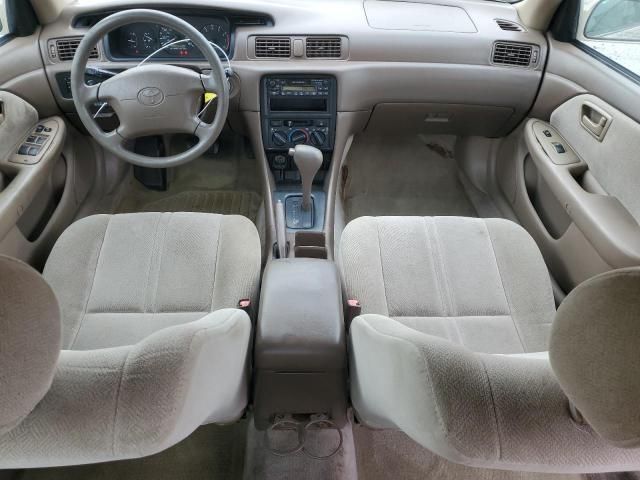 1999 Toyota Camry CE