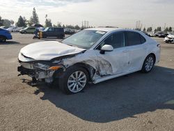 Carros salvage sin ofertas aún a la venta en subasta: 2019 Toyota Camry L