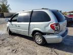 2001 Chrysler Town & Country LX