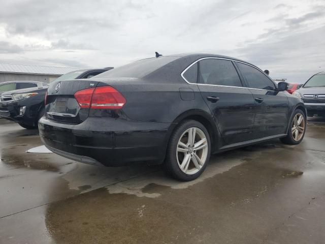 2014 Volkswagen Passat SE