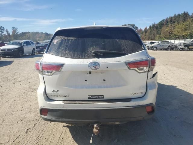 2014 Toyota Highlander LE