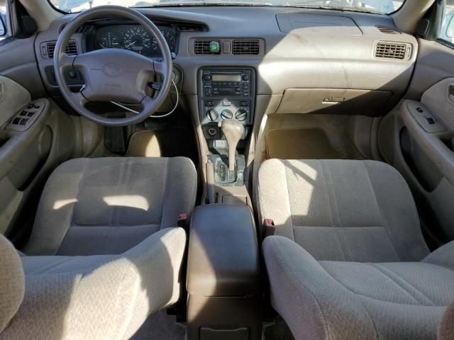 2000 Toyota Camry LE