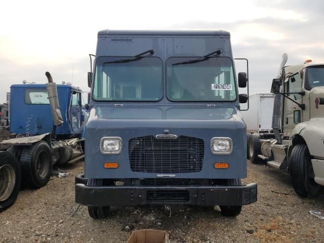 2020 Freightliner Chassis M Line WALK-IN Van