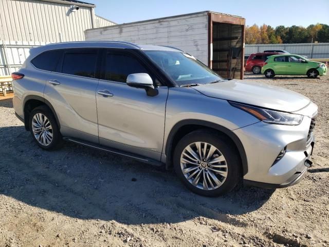 2023 Toyota Highlander Hybrid Limited