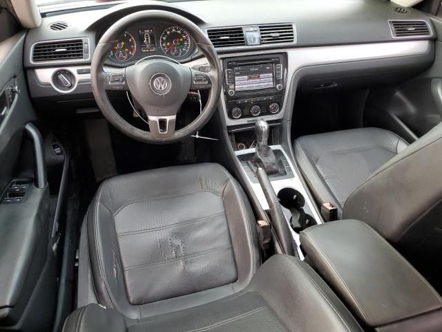 2013 Volkswagen Passat SE