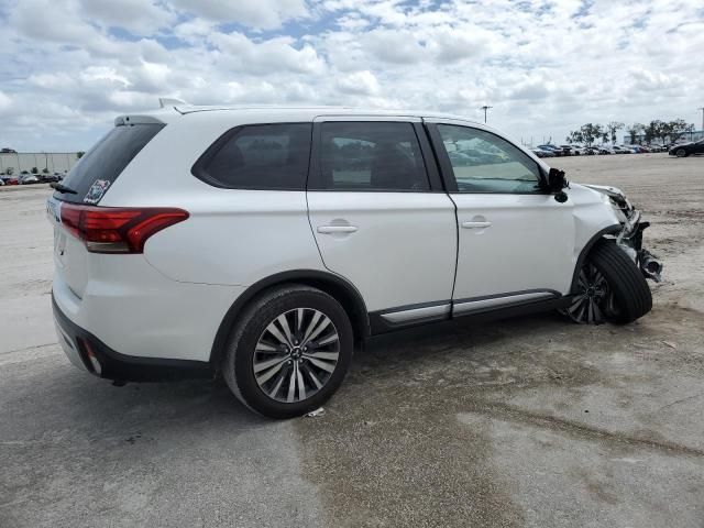 2020 Mitsubishi Outlander ES