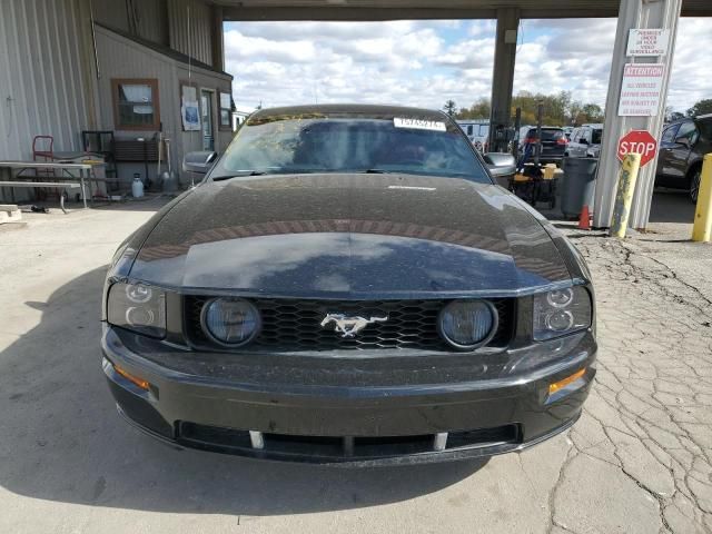 2005 Ford Mustang GT