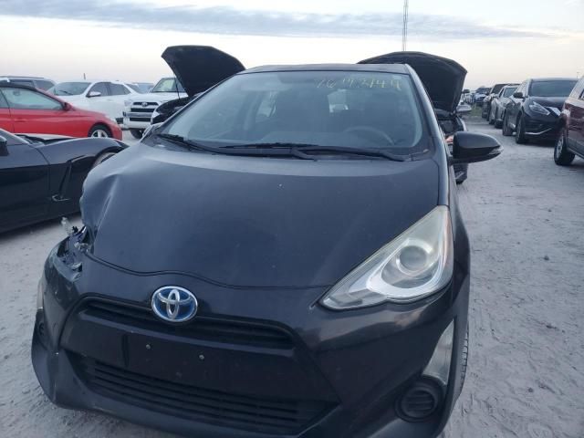 2015 Toyota Prius C