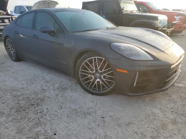 2024 Porsche Panamera Base