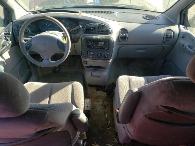 1996 Dodge Grand Caravan LE