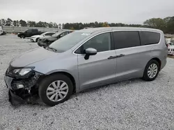 Chrysler Voyager l Vehiculos salvage en venta: 2020 Chrysler Voyager L