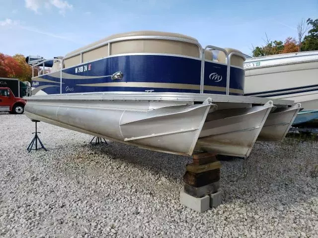 2012 Triton Boat