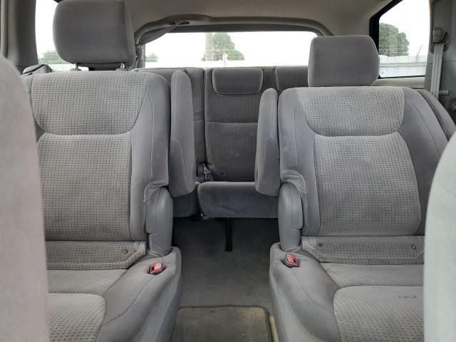 2007 Toyota Sienna CE