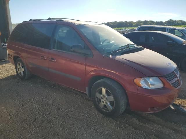 2005 Dodge Grand Caravan SE