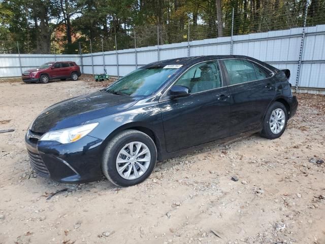 2015 Toyota Camry Hybrid