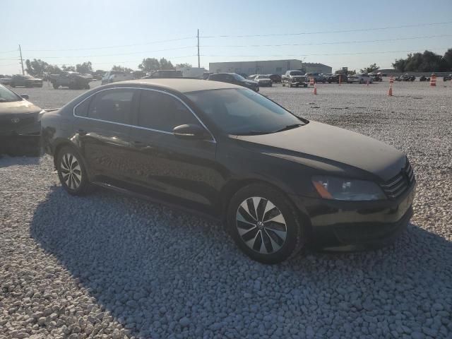 2012 Volkswagen Passat SE