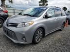 2018 Toyota Sienna XLE