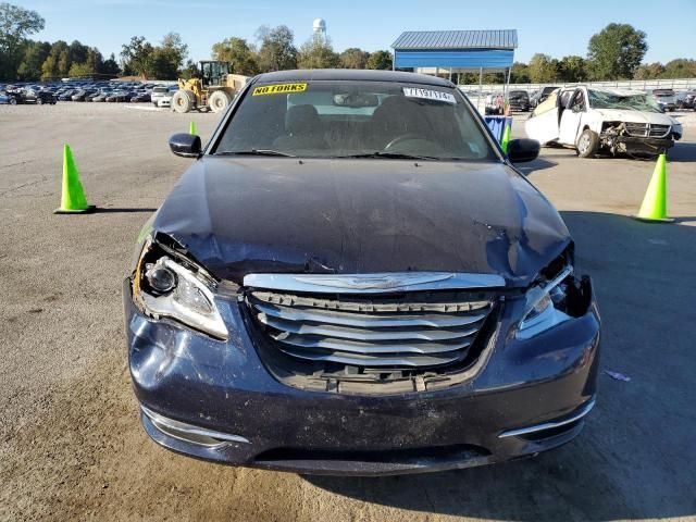 2014 Chrysler 200 Touring