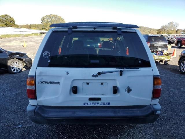 1997 Nissan Pathfinder LE