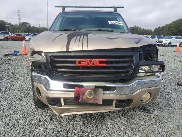 2004 GMC Sierra K2500 Crew Cab