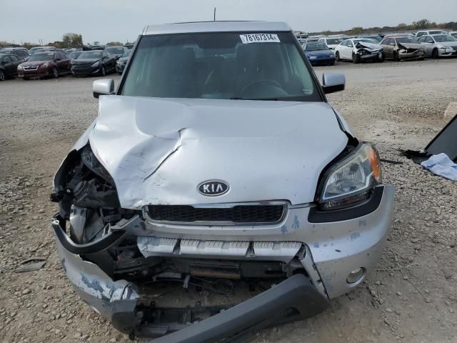 2011 KIA Soul +