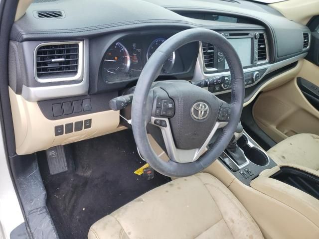 2016 Toyota Highlander XLE