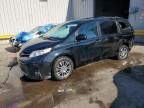 2018 Toyota Sienna XLE