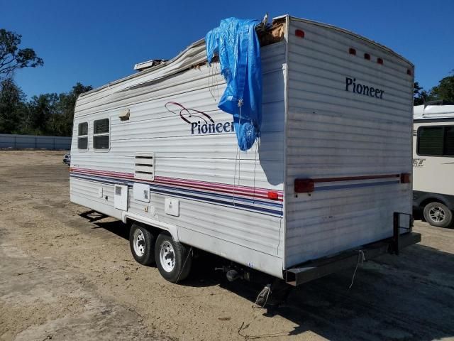 2002 Fleetwood Trailer