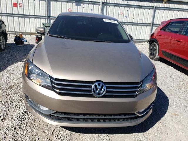 2015 Volkswagen Passat SE