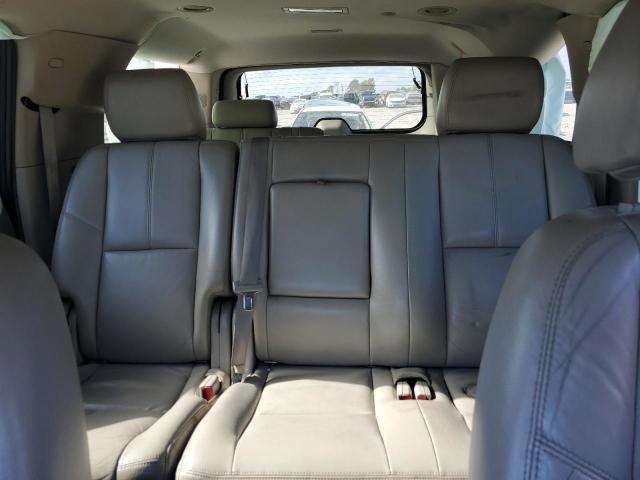 2011 GMC Yukon XL K1500 SLT