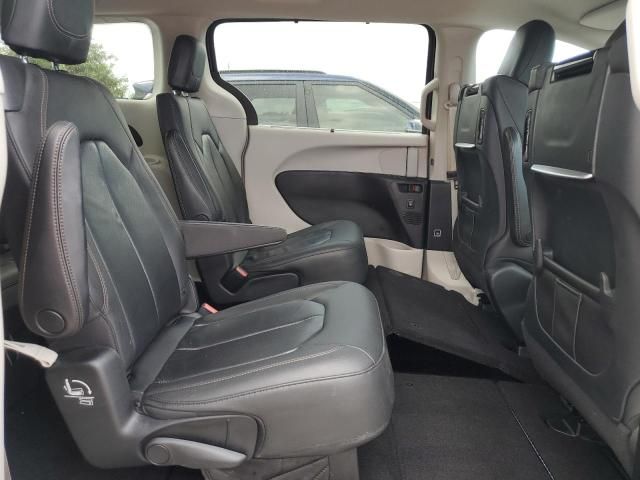 2019 Chrysler Pacifica Touring L Plus