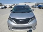 2015 Toyota Sienna Sport