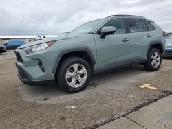 Carros dañados por inundaciones a la venta en subasta: 2020 Toyota Rav4 XLE