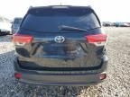 2017 Toyota Highlander SE