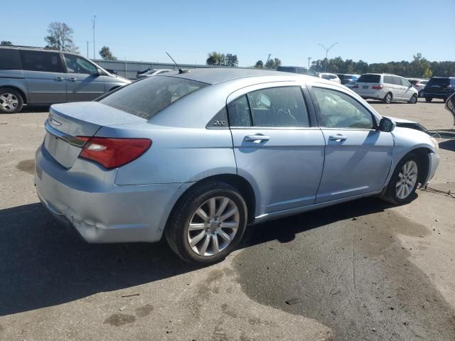 2014 Chrysler 200 LX