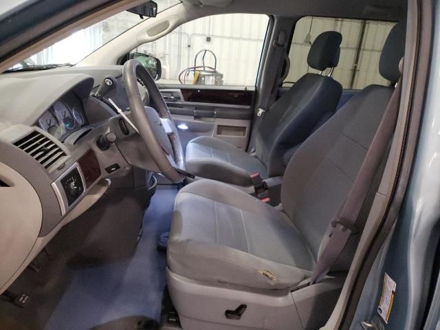 2010 Chrysler Town & Country Touring