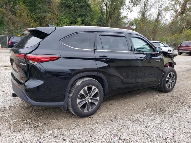 2020 Toyota Highlander Hybrid XLE