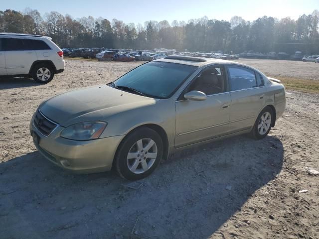 2004 Nissan Altima Base