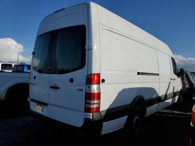 2010 Mercedes-Benz Sprinter 2500