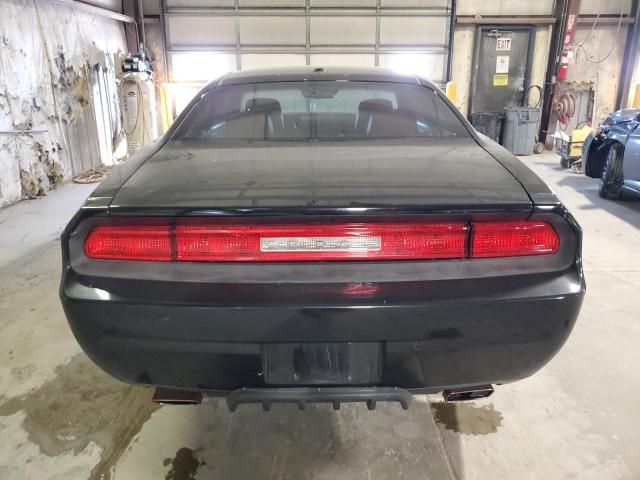 2014 Dodge Challenger SXT