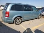 2010 Chrysler Town & Country Touring