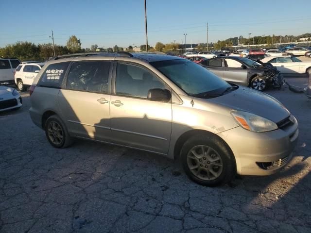 2005 Toyota Sienna LE