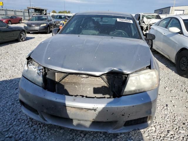 2013 Dodge Avenger SE