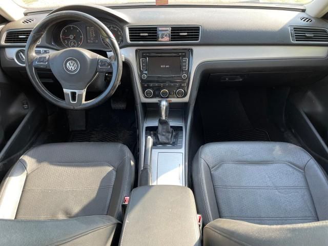 2012 Volkswagen Passat SE