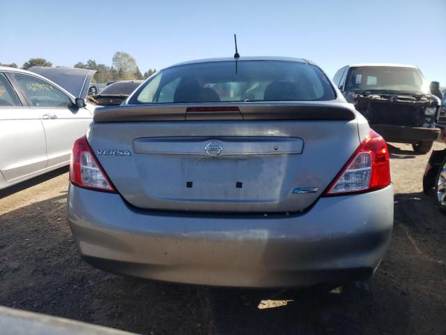 2013 Nissan Versa S