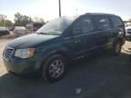 2009 Chrysler Town & Country Touring