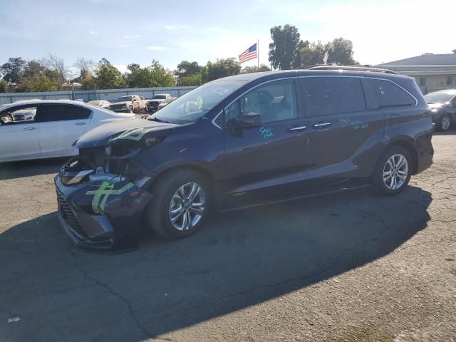 2021 Toyota Sienna XSE