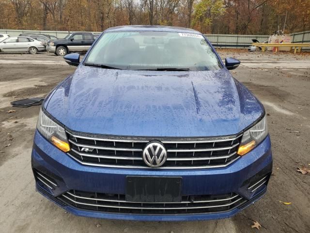 2017 Volkswagen Passat R-Line