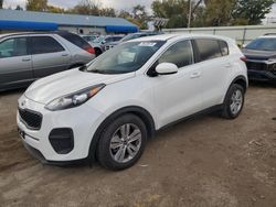 KIA Vehiculos salvage en venta: 2017 KIA Sportage LX