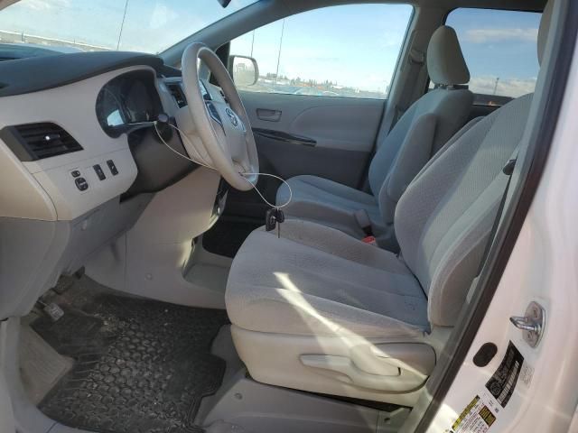 2011 Toyota Sienna Base